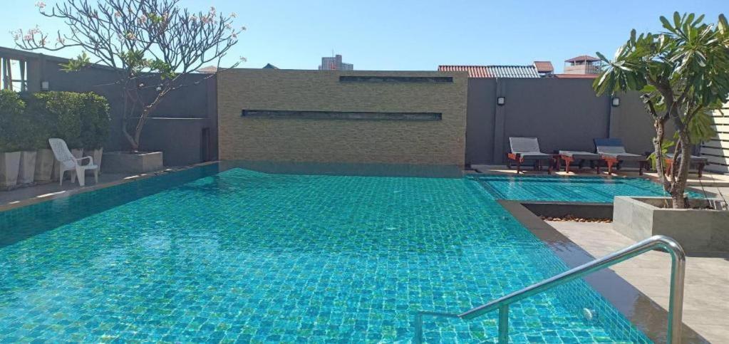 Memo Suite Pattaya Exterior foto