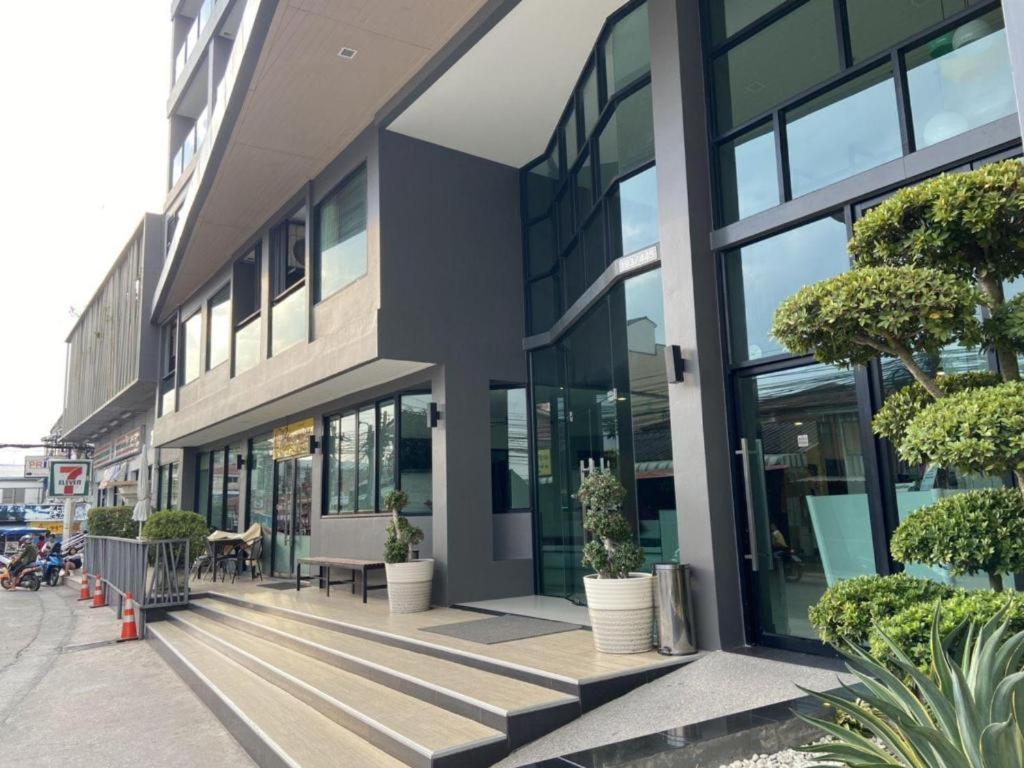 Memo Suite Pattaya Exterior foto